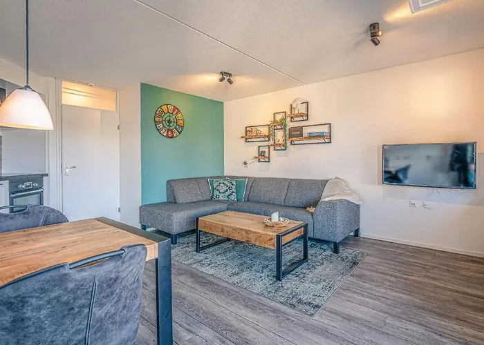 Appartement Zeedistel 20 *